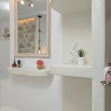 Geolenas - Naxian Old Agora * Naxos City