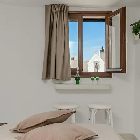 Geolenas - Naxian Old Agora Naxos City