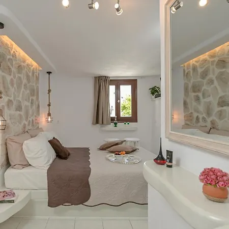 Geolenas - Naxian Old Agora *