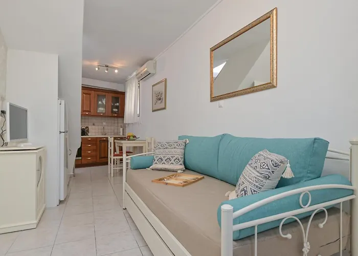 Geolenas - Naxian Old Agora *