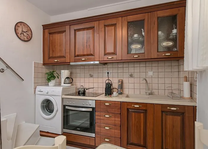 Geolenas - Naxian Old Agora Naxos City